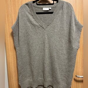 Carmakoma Taupe V-Neck Knit Top